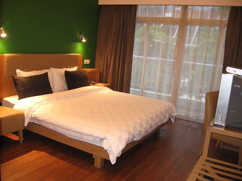 Gangding Garden Inn Guangzhou Exterior photo
